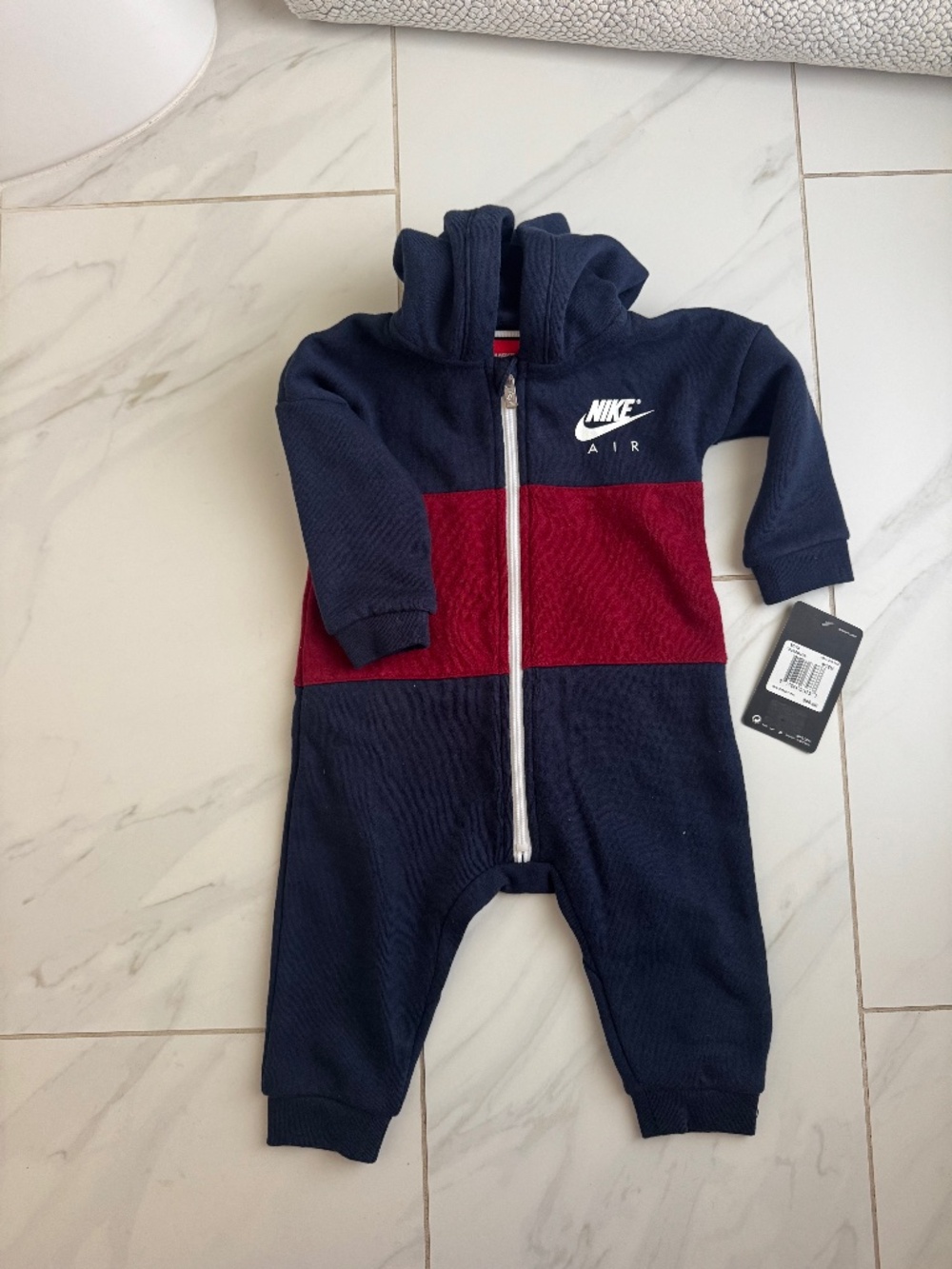Nike 9/12 month jumper